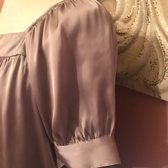 M Satin Silk Feel Forever 21 Twenty One Top - Picture 3 of 6